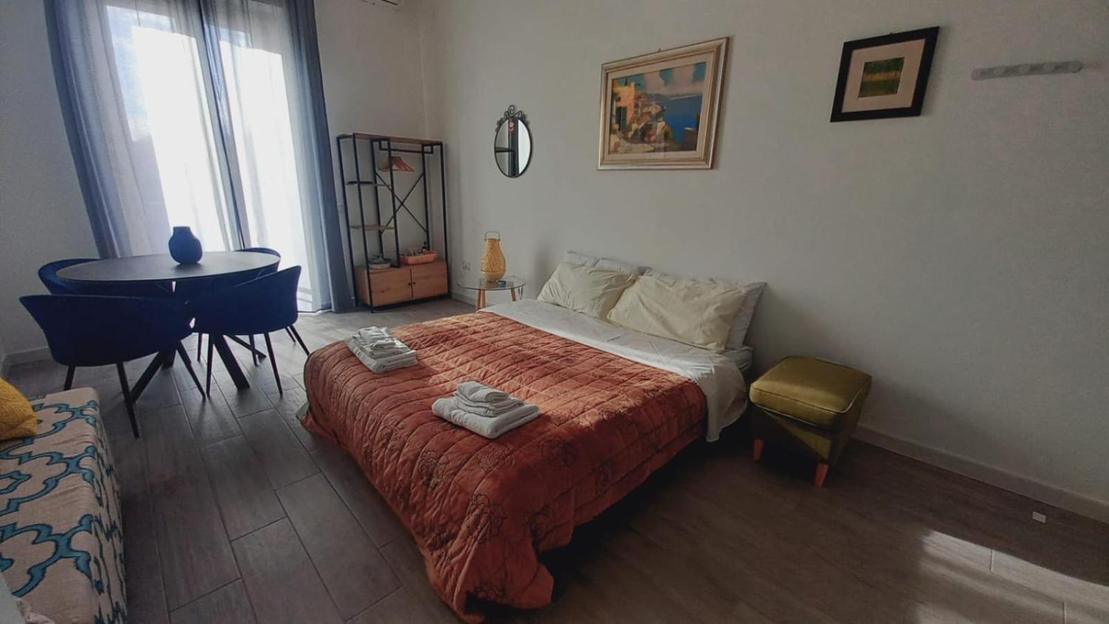 Le Case Di Ale - Holiday Homes Salerno Buitenkant foto